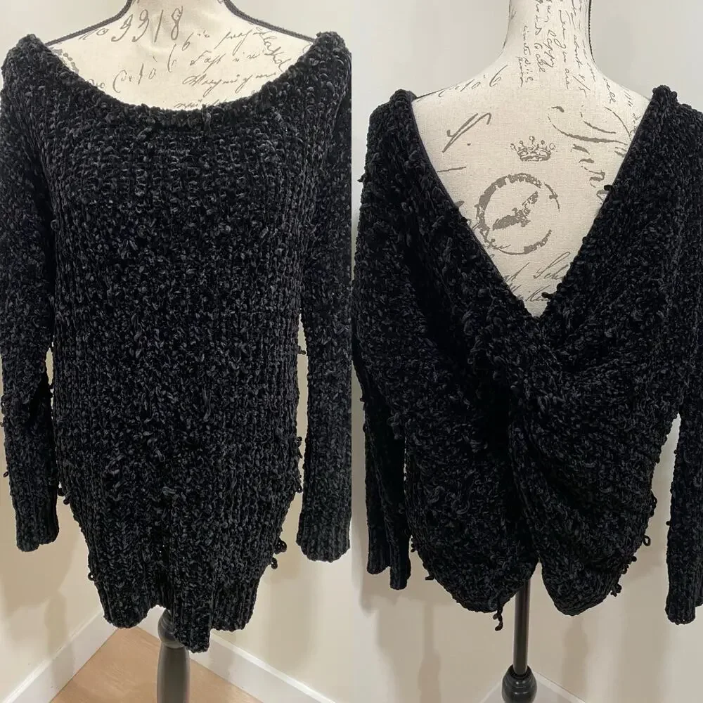 Entro Black Distressed Chenille Low Twist Back Sweater Oversized Small